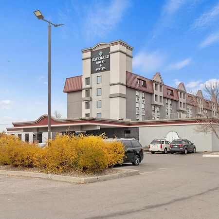 Emerald Hotel & Suites Calgary Airport Extérieur photo
