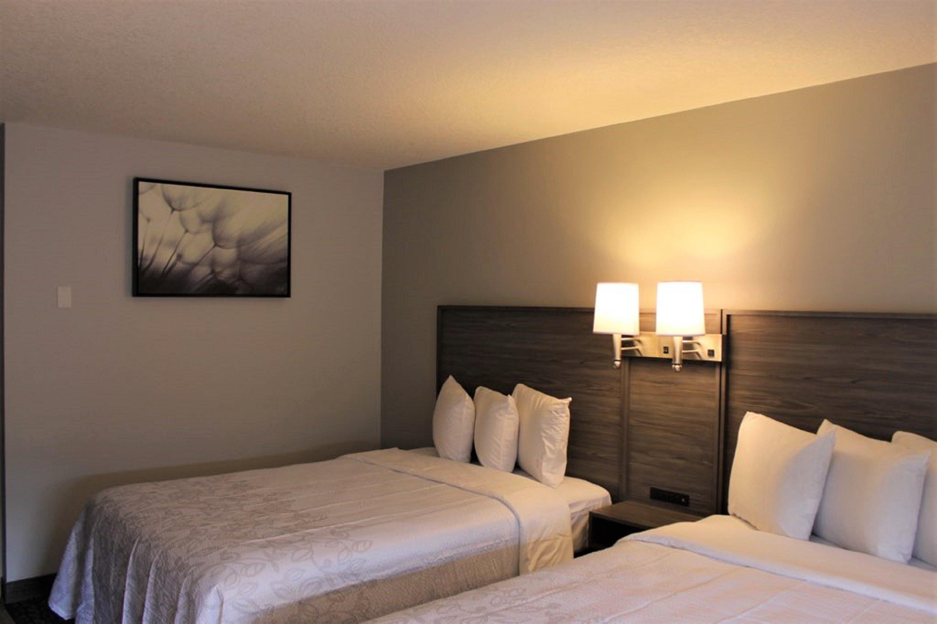 Emerald Hotel & Suites Calgary Airport Extérieur photo