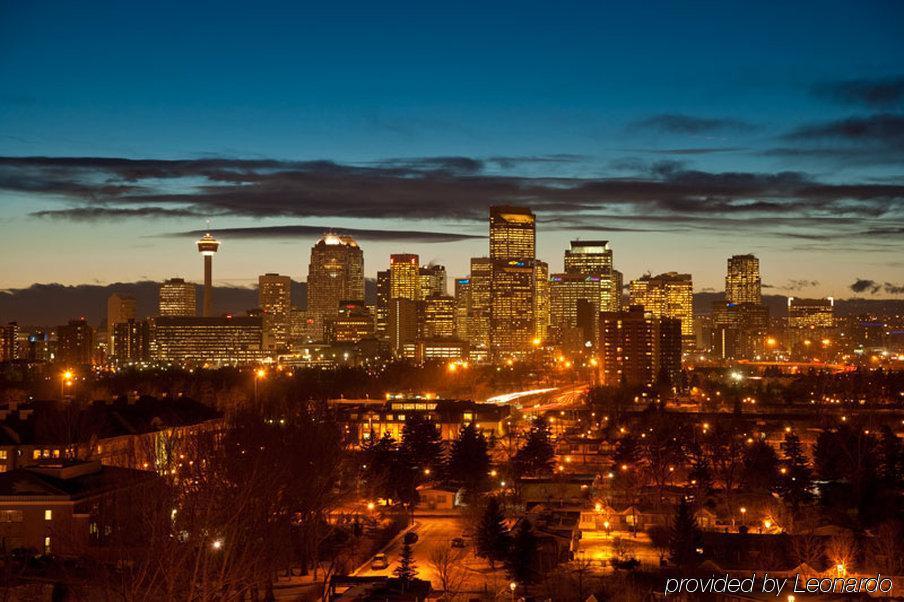 Emerald Hotel & Suites Calgary Airport Extérieur photo